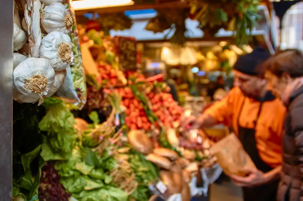 Mercado Central de Atarazanas er det navnkundige madmarked i Malaga