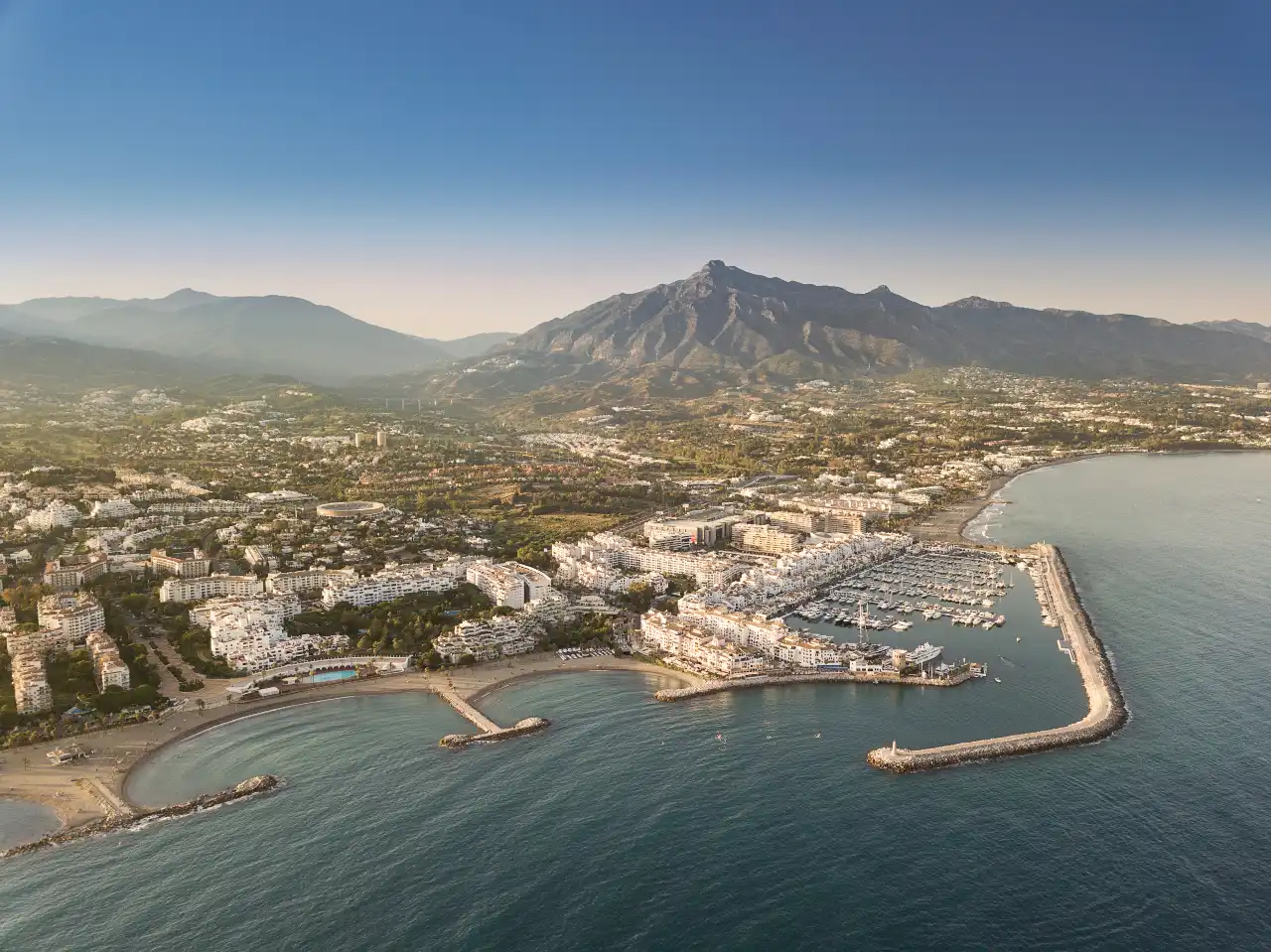 15 ferieboliger tæt på stranden i Marbella