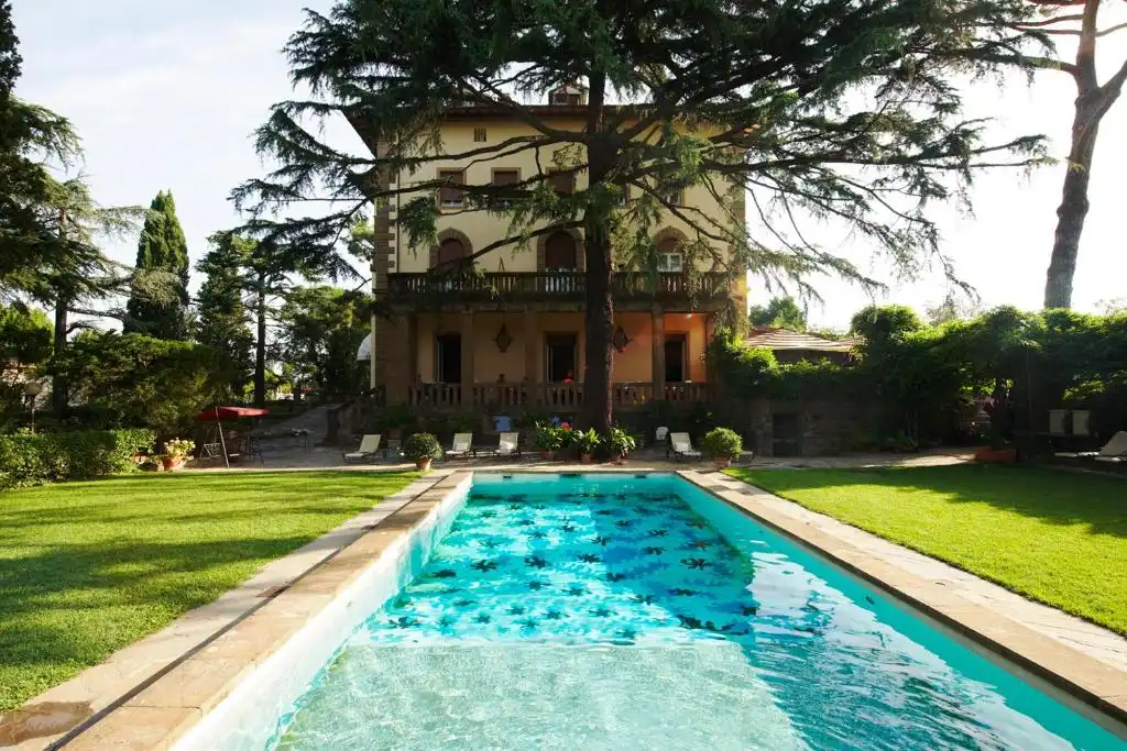 Park Palace Hotel er et fredfyldt hotel med pool i Firenze