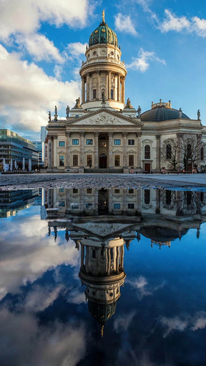 Du kan få en flot udsigt ud over Berlin fra toppen af Den Franske Katedral