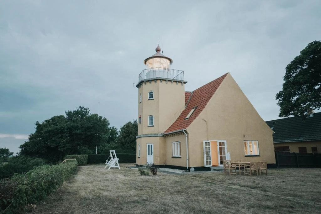 Fyrtårnet ved Møns Klint er en anderledes overnatning i Danmarks smukke natur