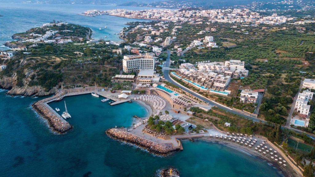Ultimativ luksusferie på Kreta i juniorsuite med egen pool