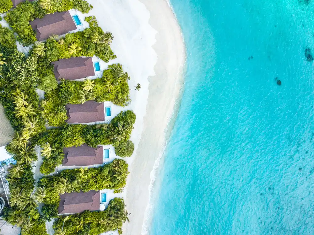 Maldiverne er perfekt til en afslappende varm ferie i februar