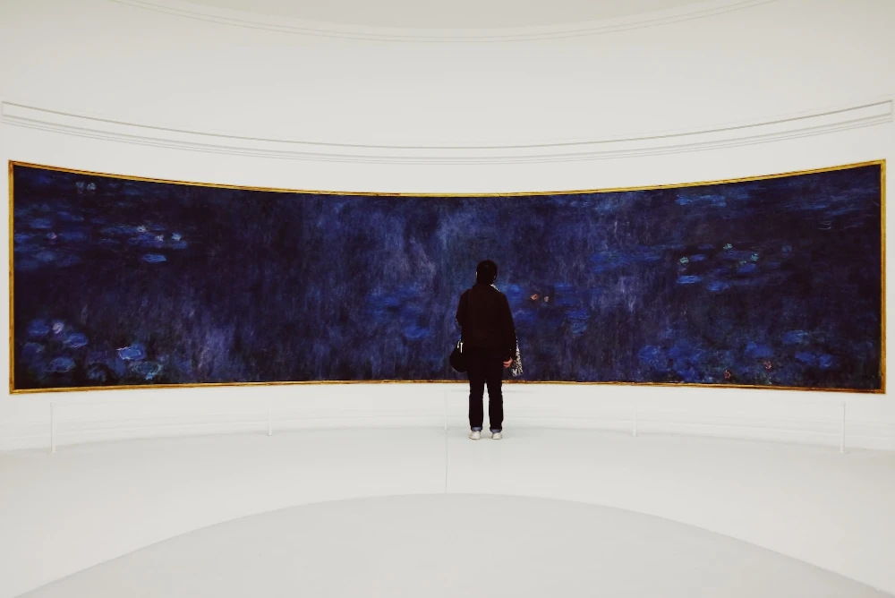 Musée de l’Orangerie er et must-see hvis du har en forkærlighed for Monets malerier
