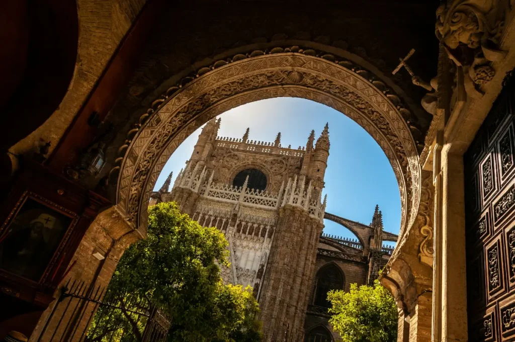 Sevilla er absolut en udflugt værd, når du er på ferie i Malaga