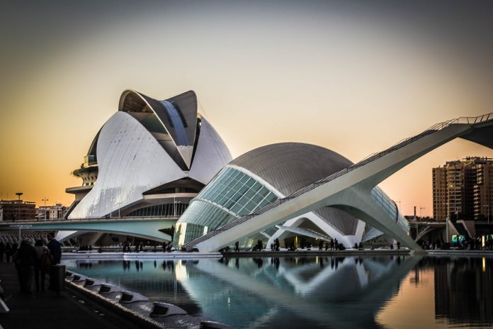 Valencia er den tredje største by i Spanien